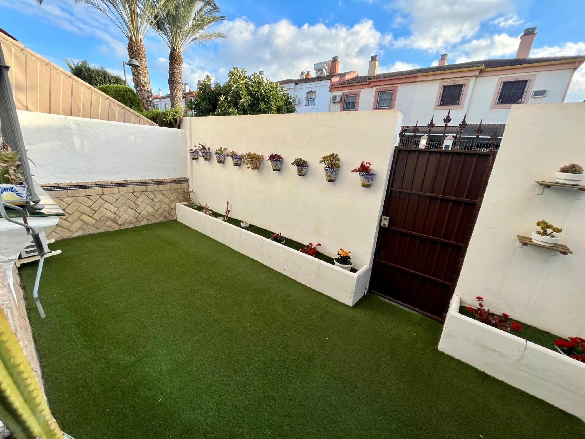 Like At Home Near Seville Montequinto Exterior photo